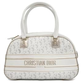 Dior-Sac Bowling Vibe Classic Medium en cuir de veau perforé blanc Dior-Blanc