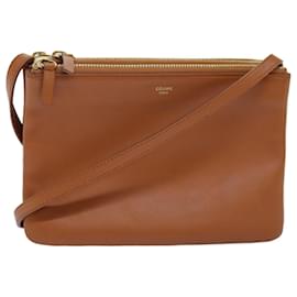 Céline-CELINE Trio Bolsa de Ombro Couro Marrom Auth mr168-Marrom