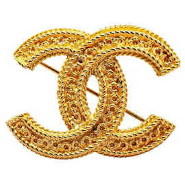 Chanel-Broche Chanel CC Logo Broche en métal en bon état-Autre