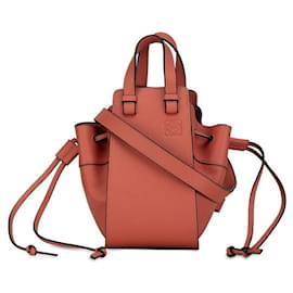 Loewe-Loewe Leather Mini Hammock Bag Sac à main en cuir en excellent état-Autre