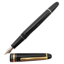 Montblanc-PLUMA ESTILOGRAFICA MONTBLANC MEISTERSTUCK CLASSIC ORO MB106514 PLUMA ESTILOGRAMA-Negro