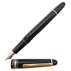 Montblanc-MONTBLANC MEISTERSTUCK CLASSIC GOLD FOUNTAIN PEN MB106514 FOUNTAIN PEN-Black