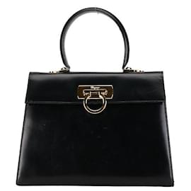 Salvatore Ferragamo-Salvatore Ferragamo Gancini Kelly Bag  Leather Handbag in Good condition-Other