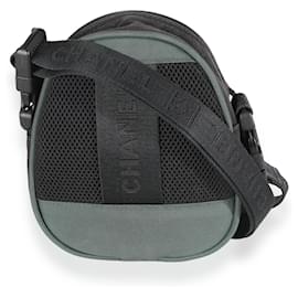 Chanel-Chanel Sports Line Mini CC em lona preta Crossbody-Preto,Verde