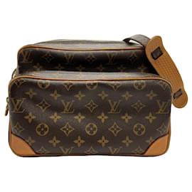 Louis Vuitton-Louis Vuitton Nile-Marrone