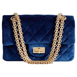 Chanel-Chanel 19A Paris-Egitto MINI BLUE VELVET QUILTED 2.55 Reissue 224 borsa a tracolla blu navy hardware dorato-Blu,Gold hardware