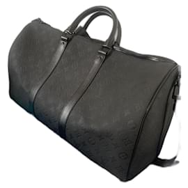 Louis Vuitton-Keepall 50 taurillon-Black