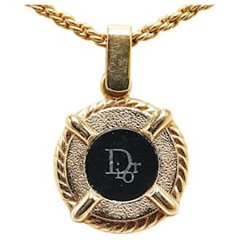 Dior-Colar com pingente medalhão Dior Colar de metal em bom estado-Outro