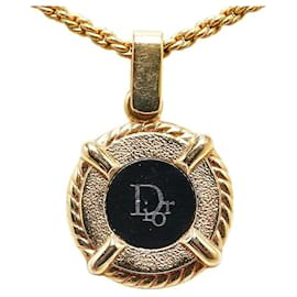 Dior-Dior Medallion Pendant Necklace Metal Necklace in Good condition-Other