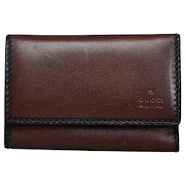 Gucci-Gucci Leather Trifold Key Case Couro Outro 106678 em bom estado-Outro