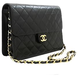 Chanel-Bolso de hombro con cadena CHANEL Clutch Negro Acolchado Solapa de piel de cordero-Negro