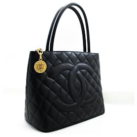 Chanel-Sac à bandoulière en caviar avec médaille en or CHANEL Grand Shopping Tote-Noir