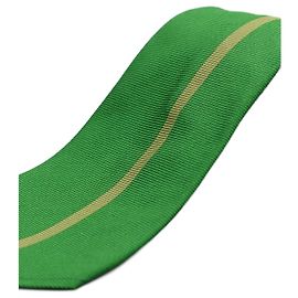 Agatha Ruiz de la Prada Corbata Verde con Lazo Verde
