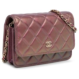 Chanel-Chanel Mini carteira roxa iridescente de pele de cordeiro com corrente-Roxo