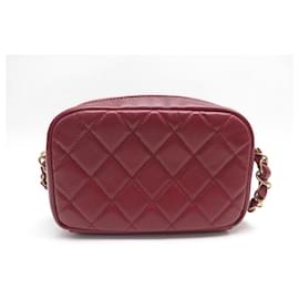 Chanel-NEUF SAC A MAIN CHANEL CAMERA BOUCLE CEINTURE BANDOULIERE EN CUIR HAND BAG-Bordeaux