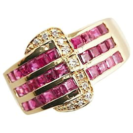 & Other Stories-Bague en or jaune K18YG avec rubis de 1,60 ct et diamant de 0,06 ct en excellent état-Doré