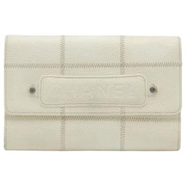 Chanel-Chanel square stitch-White