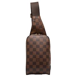 Louis Vuitton-Louis Vuitton Riñonera De Lona Geronimos N51994 en buen estado-Otro