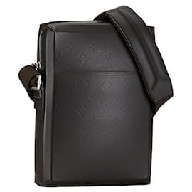 Louis Vuitton-Bolso de hombro de cuero Bobby Monogram Glace Louis Vuitton M46520 marrón en muy buen estado-Castaño