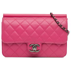 Chanel-Rabat Crossing Times en cuir d'agneau matelassé moyen rose Chanel-Rose