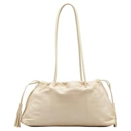 Gucci-Gucci Leather Tassel Shoulder Bag  Leather Shoulder Bag 001 4403 in good condition-Other