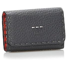 Fendi-Fendi Selleria Key Case Leather Key Holder 7AP011 in excellent condition-Other
