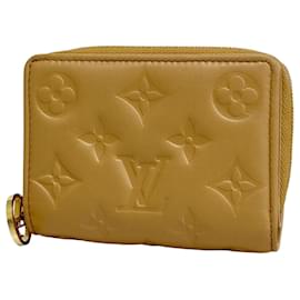 Louis Vuitton-Louis Vuitton Lou-Camel