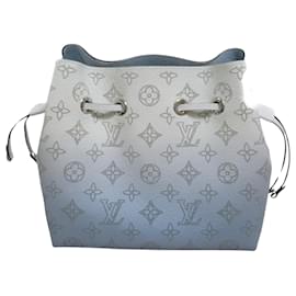 Louis Vuitton-Louis Vuitton Belle-Bleu