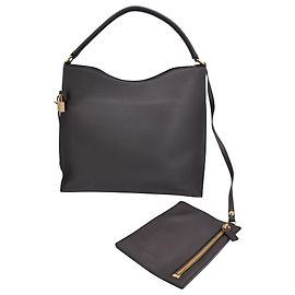 Tom Ford Small Alix Hobo Schultertasche aus graphitfarbenem Narbenleder Grau