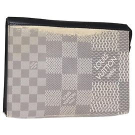 Louis Vuitton Damier Graphit 3D Pochette Voyager MM Tasche N60443 LV Auth 75261 Damier ebene