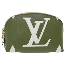 Louis Vuitton-LOUIS VUITTON Monogram Giant Pochette Cosmetic PM Pouch M67693 Auth LV 70493-Blanc,Vert