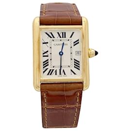 Cartier-Montre Cartier "Tank Louis Cartier" or jaune, cuir.-Autre