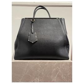 Fendi-FENDI  Handbags T.  leather-Black