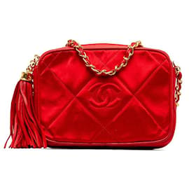 Chanel-Sac à épaule Chanel Matelassé à franges en cuir rouge satin en excellent état-Rouge