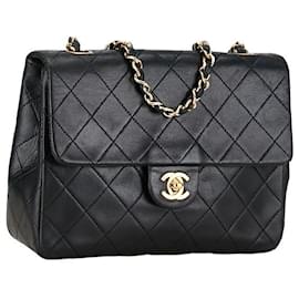 Chanel-Chanel Leather Coco Mark Mini Matelasse Chain Shoulder Bag in Good Condition-Black