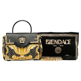 Fendi-Fendi Fendace La Medusa Sac à main en cuir Sac à main en cuir DBFI039 In excellent condition-Autre