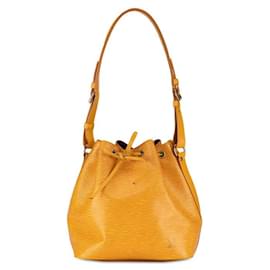 Louis Vuitton-Louis Vuitton Epi Noe  Leather Shoulder Bag M44109 in good condition-Other
