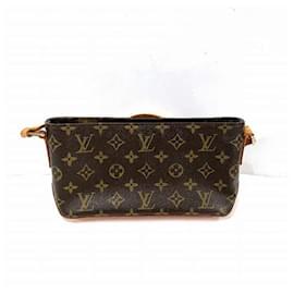 Louis Vuitton-Bolso de hombro Louis Vuitton Monogram Trotter M51240 en buen estado-Castaño