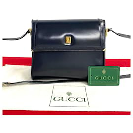 Gucci-Gucci Leather Crossbody Bag Leather Crossbody Bag 29 001 in Very Good Condition-Other