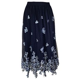 Jupe mi-longue en tulle brodé de fleurs bleu marine Biyan Bleu