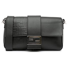 Fendi-Sac à bandoulière baguette convertible noir Fendi Zucca en relief-Noir