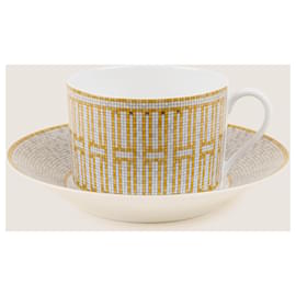 Hermès-Tea Cup & Saucer Set Of 2-Golden