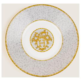 Hermès-Tea Cup & Saucer Set Of 2-Golden