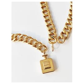 Chanel-Chanel waist belt with a hook closure.-Golden