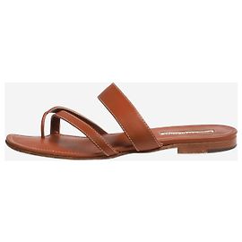 Manolo Blahnik Brown Susacru leather crossover sandals - size EU 38 Brown
