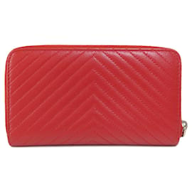 Chanel-Chanel V-Stich-Red