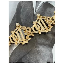 Dior-Bracelets-Golden