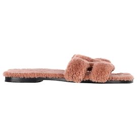 Hermès Oran Sandals in Rose Pink Shearling Pink