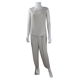 Burberry-Pantsuit-Cream