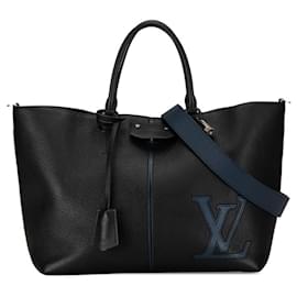 Louis Vuitton-Louis Vuitton Pernelle-Noir